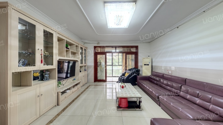 兴隆苑二手房实景图