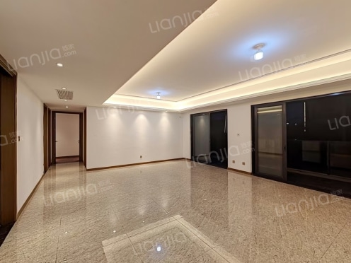 整租·天鹅港华庭三区 5室2厅 南