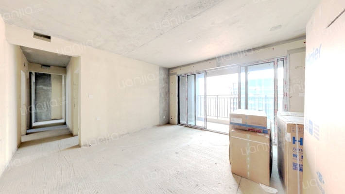 城发恒伟洋湖映2009二手房实景图