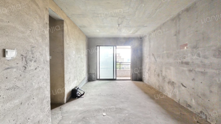 帝辰金缇水郡二手房实景图