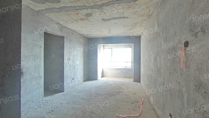 高新未来城创客谷二手房实景图