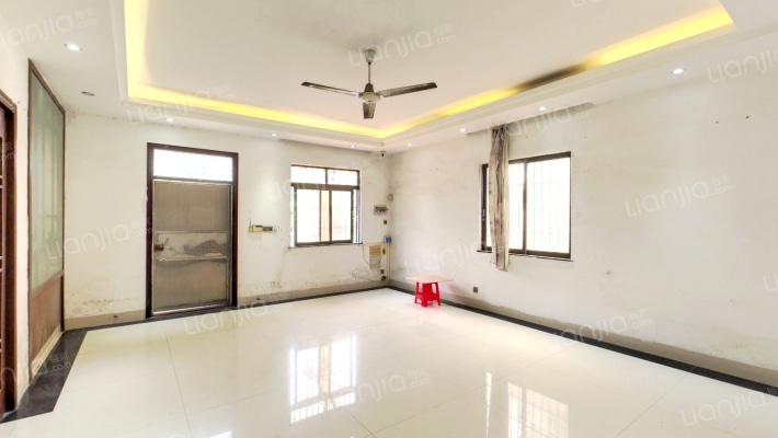 新河路二手房实景图