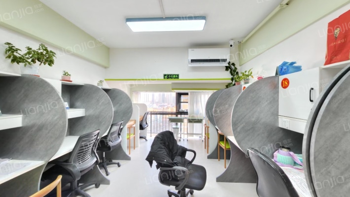 太原吾悦广场二手房实景图