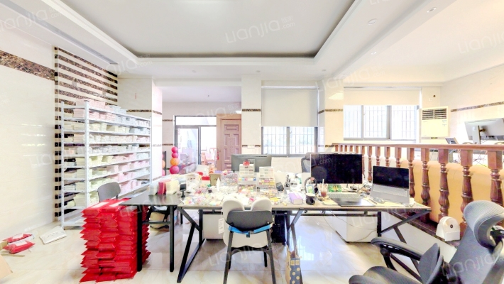 美地雅登四里二手房实景图