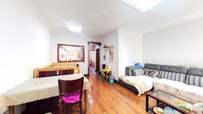 银通公寓二手房实景图