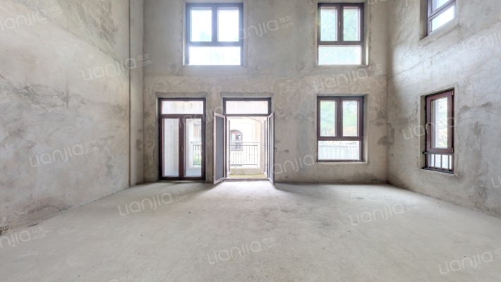 金源中央墅二手房实景图