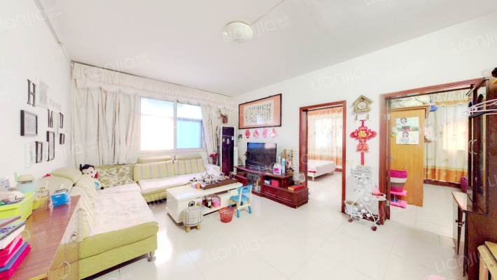 晶玻家属院二手房实景图