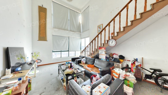 隆鑫广场A区二手房实景图