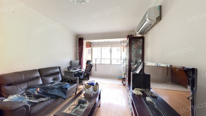 斜土路1358弄二手房实景图