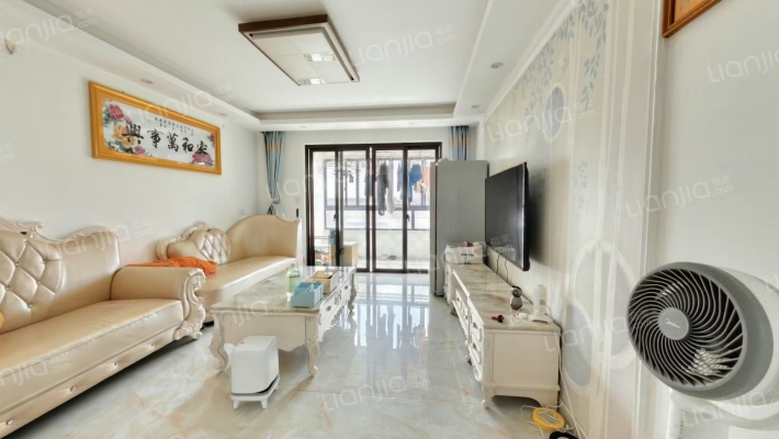 绿地博墅二手房实景图