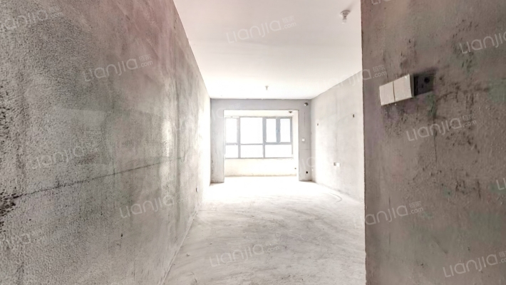 恒大翡翠华庭二手房实景图