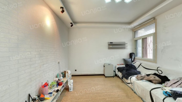 工商局集资楼二手房实景图