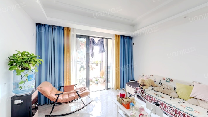 俊发彩云城星湾二手房实景图