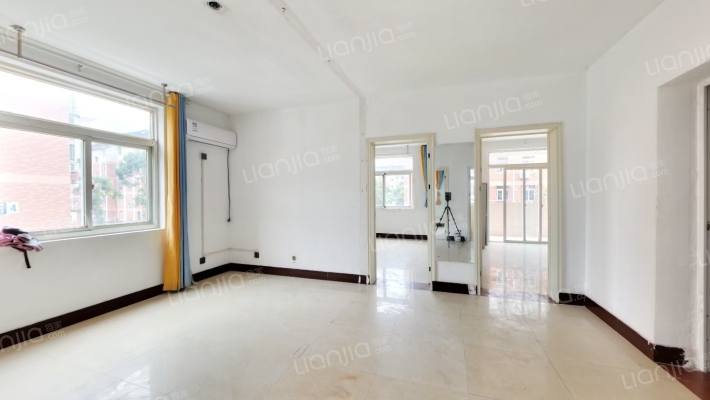 汇林阁西区二手房实景图