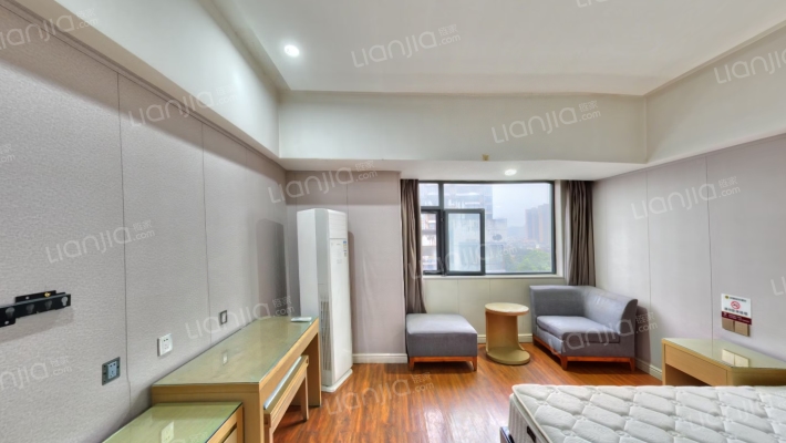 尚城华府二手房实景图