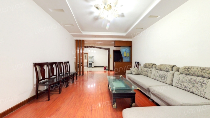 曹安花园二手房实景图