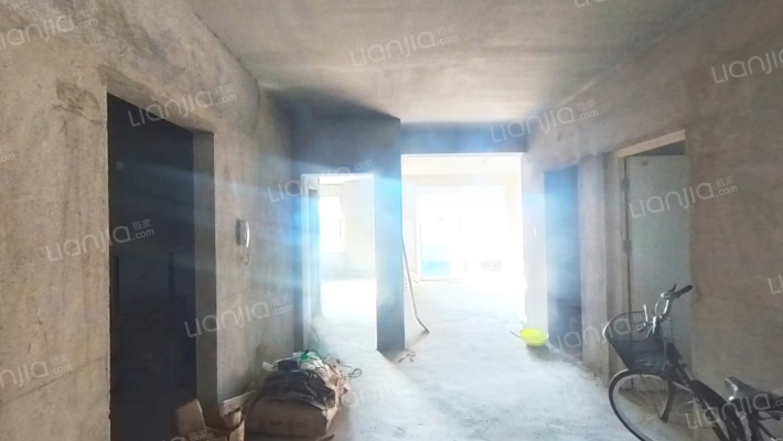 欢乐家园二手房实景图