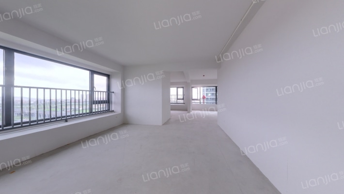 旭信翡翠滨江二手房实景图