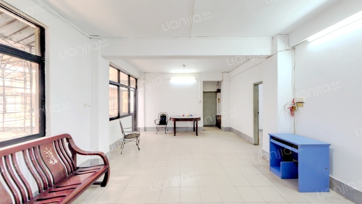 寺右村二手房实景图