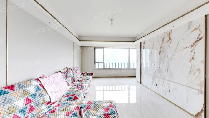 济高绿城春月锦庐二手房实景图