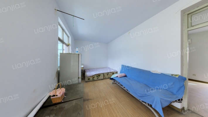 西太康路68号附1号院二手房实景图