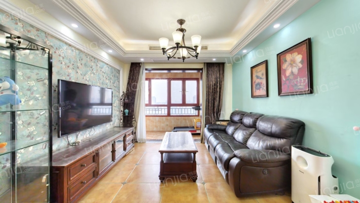 招商公园三期尚府二手房实景图