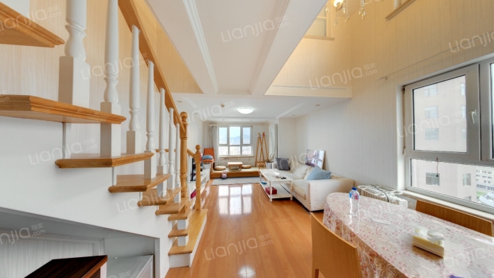 亿达软景中心二手房实景图