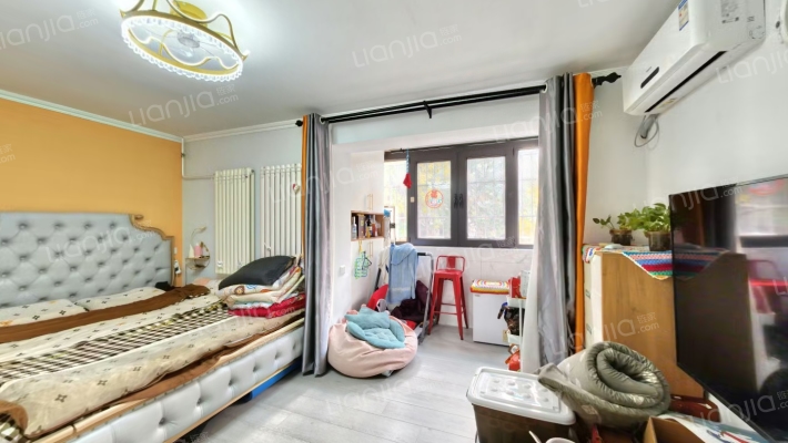 霞光里30号院二手房实景图