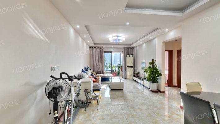 保利椰风半岛二手房实景图