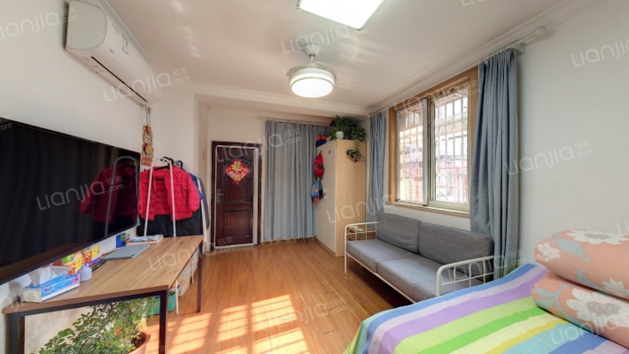 高华小区二手房实景图