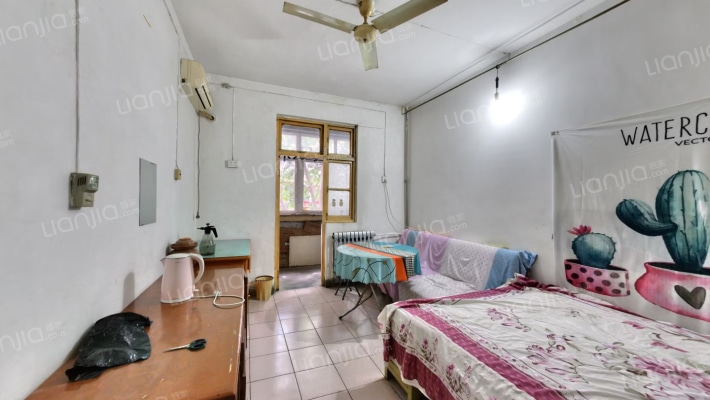 李家村东院住宅二手房实景图