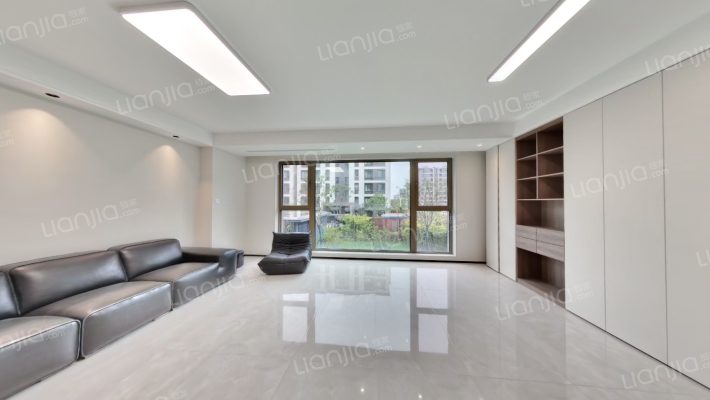 天保九如品筑至信轩二手房实景图