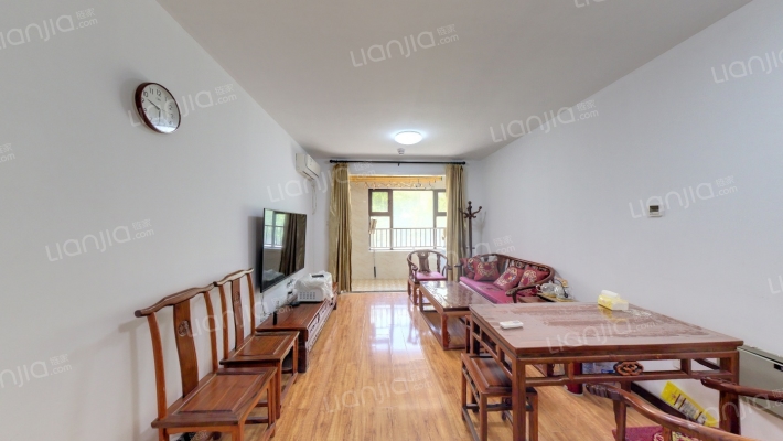 鲁能领秀城中央公园东区二手房实景图