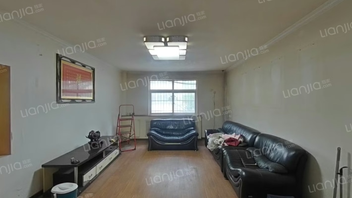 卫东区政府家属院二手房实景图