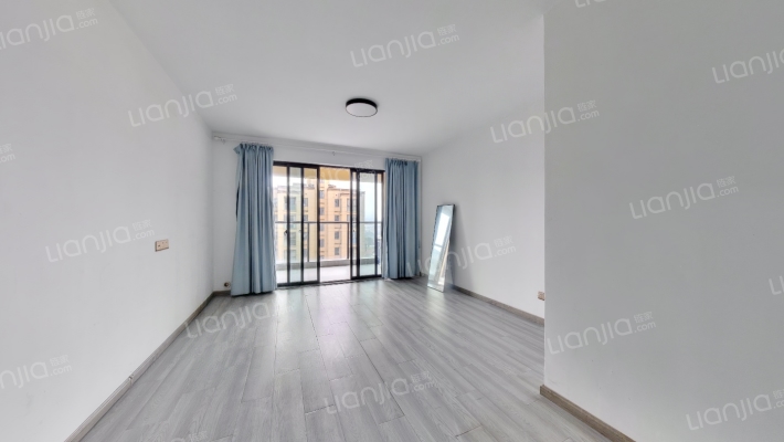 玲珑府园二手房实景图