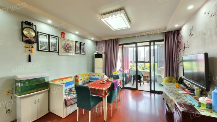 万科金色水岸一期二手房实景图