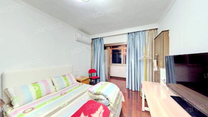 新学前学地二手房实景图