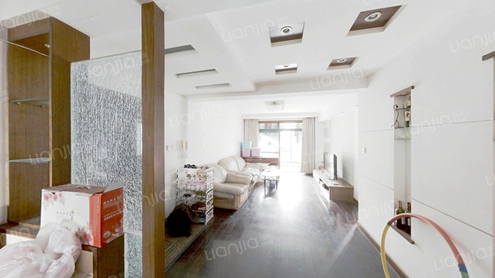 海华六和嘉园二手房实景图