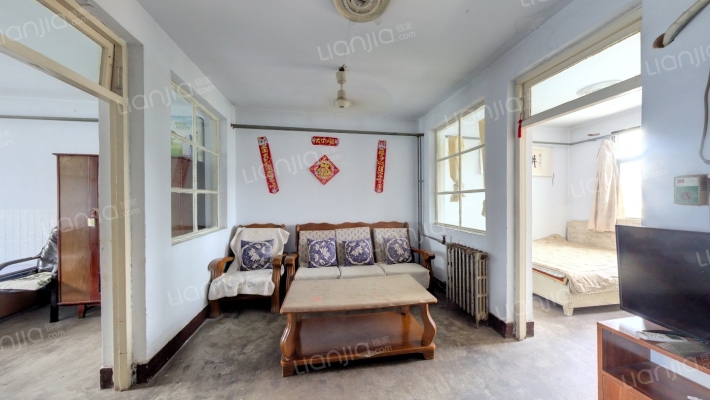 陵东街58号院二手房实景图