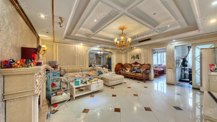 鑫龙大厦二手房实景图