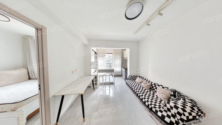 夏荷郡一区二手房实景图