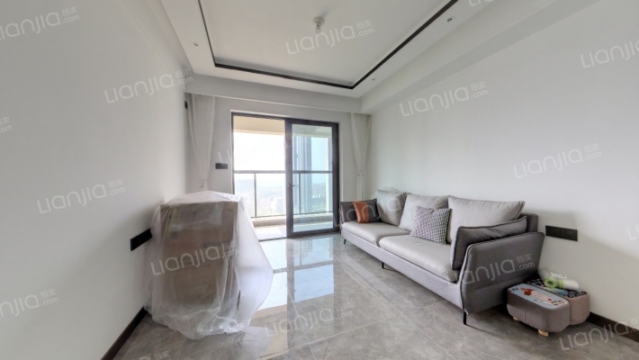 万科东湖堤白二手房实景图