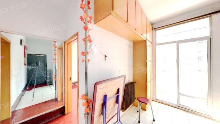 六道新村二手房实景图