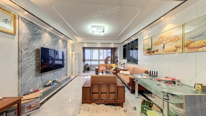 水畔兰庭二手房实景图