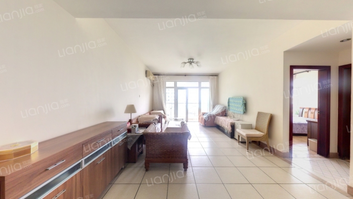 蓝海豪苑小区二手房实景图