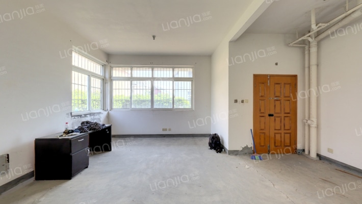 海湾世纪佳苑二手房实景图