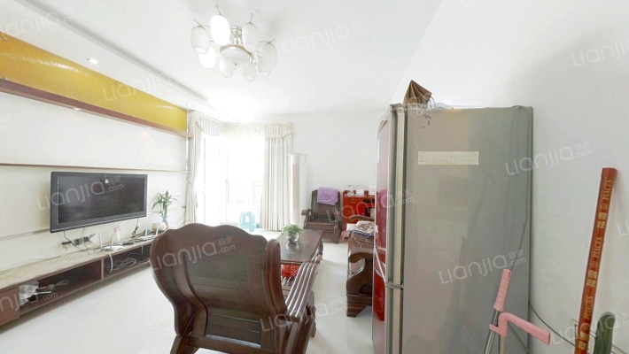 中豪华厦二手房实景图