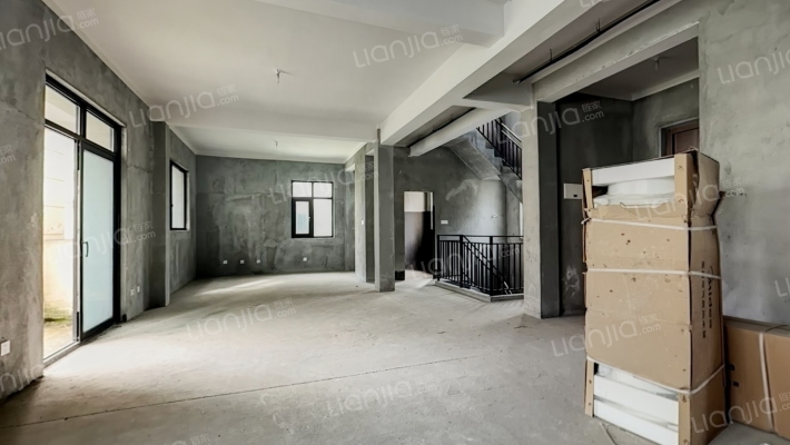 万隆府二手房实景图