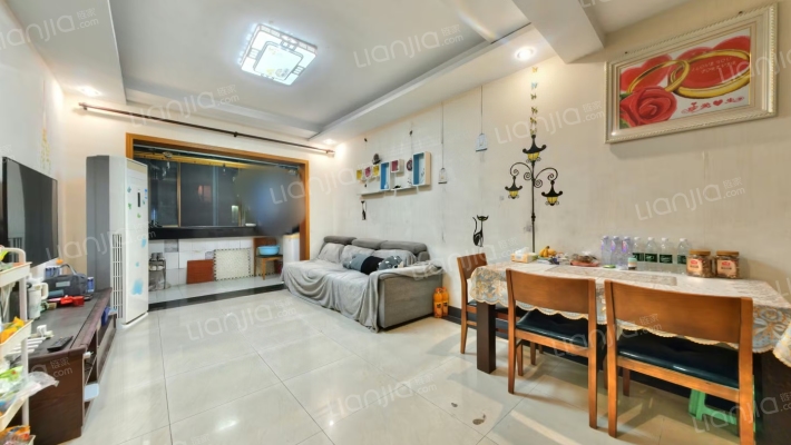 泰元家园二手房实景图