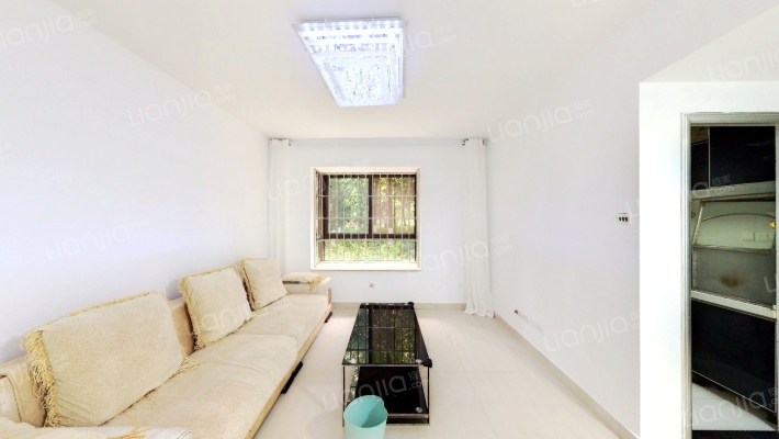 中天花园二手房实景图